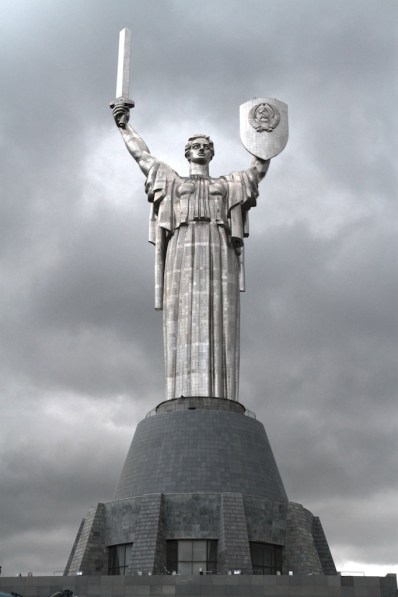 Mother Motherland statue